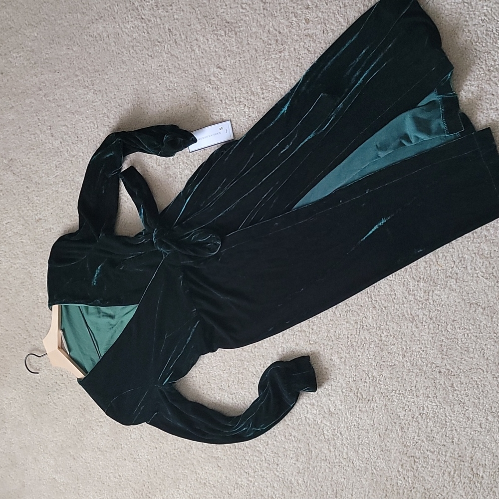 Goodnight Macaroon Green Velvet Wrap Dress NWT Sm